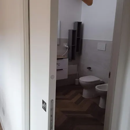 Casa Tuja * Roddi